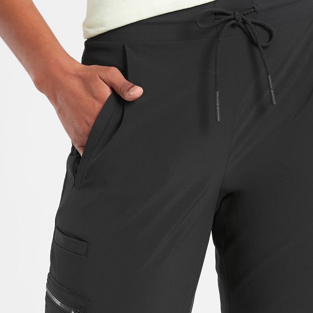 Athleta Venture Hiking Pants Lightweight Travel Jogger Black Size 2 - Picture 4 of 11